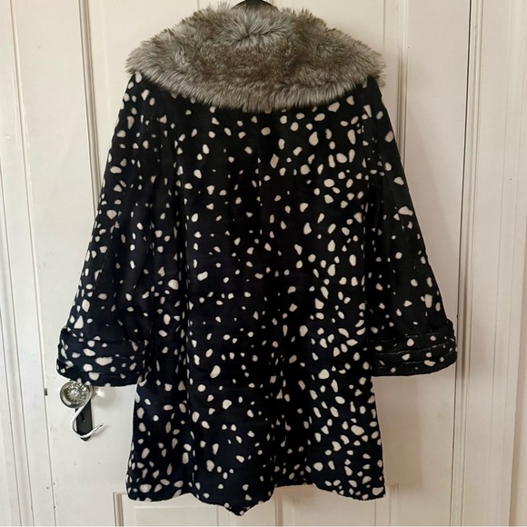 Anthropologie Elevenses Faux Fur Jacket - Picture 3 of 3